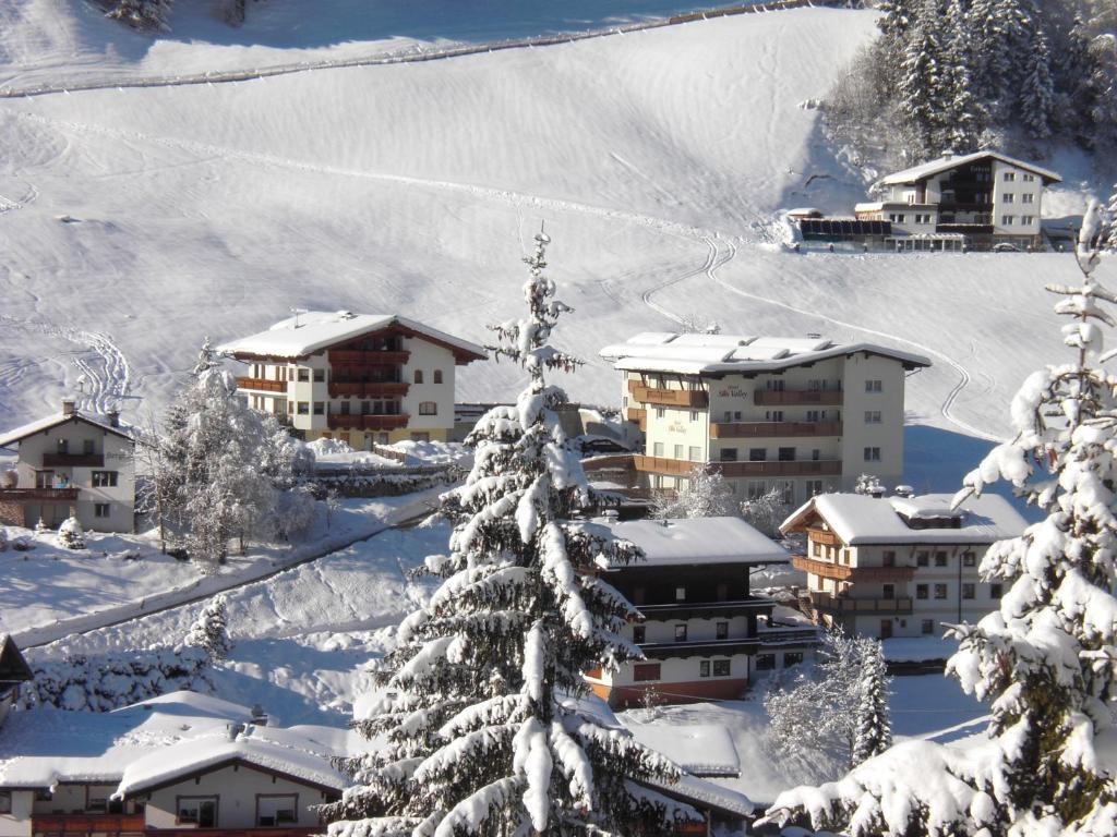 Sun Valley - Wildschoenau Hotel Auffach Exterior foto